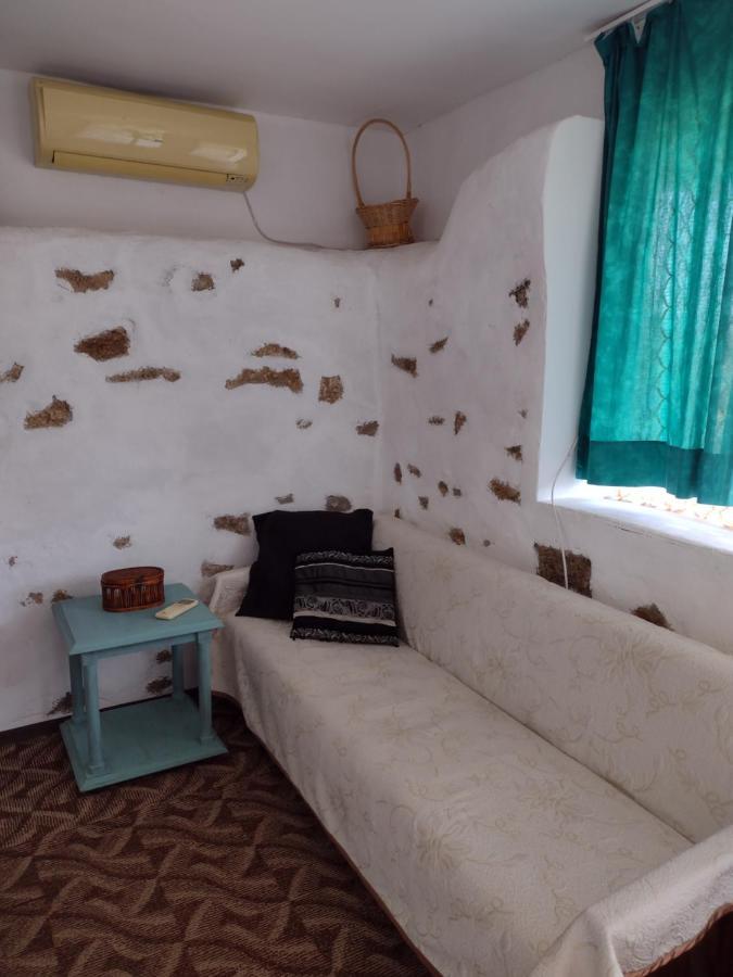 Guest House Viola Ezerets Extérieur photo