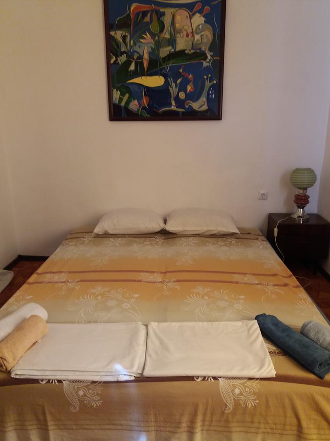 Guest House Viola Ezerets Extérieur photo